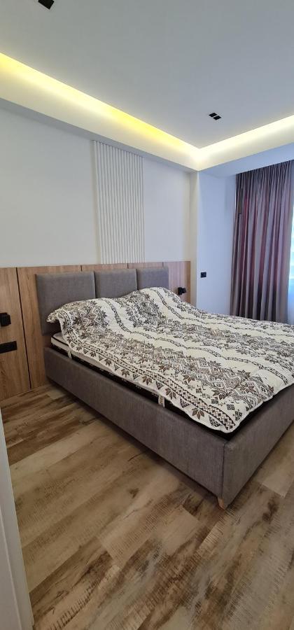 Appartement Oasis-Rent à Chişinău Extérieur photo